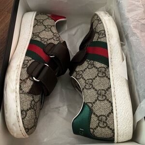 Gucci Kids Sneakers Sz 32